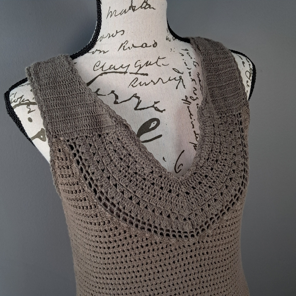 Athleta Women’s Size Large Brown Crochet Knit Lace Knee Length Tank Sheath Dress - Picture 3 of 7
